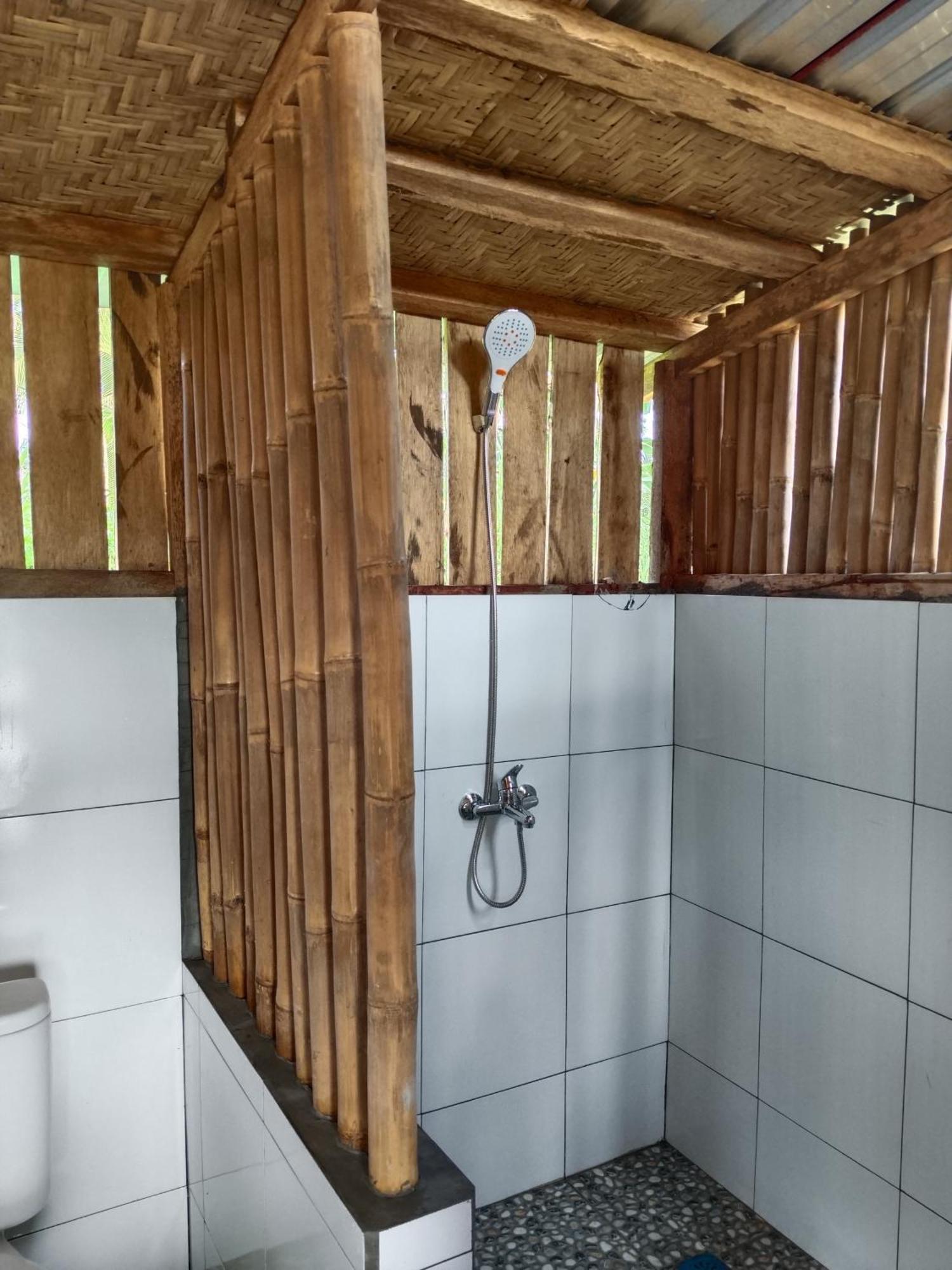 טטבאטו Dewi Rinjani Homestay מראה חיצוני תמונה